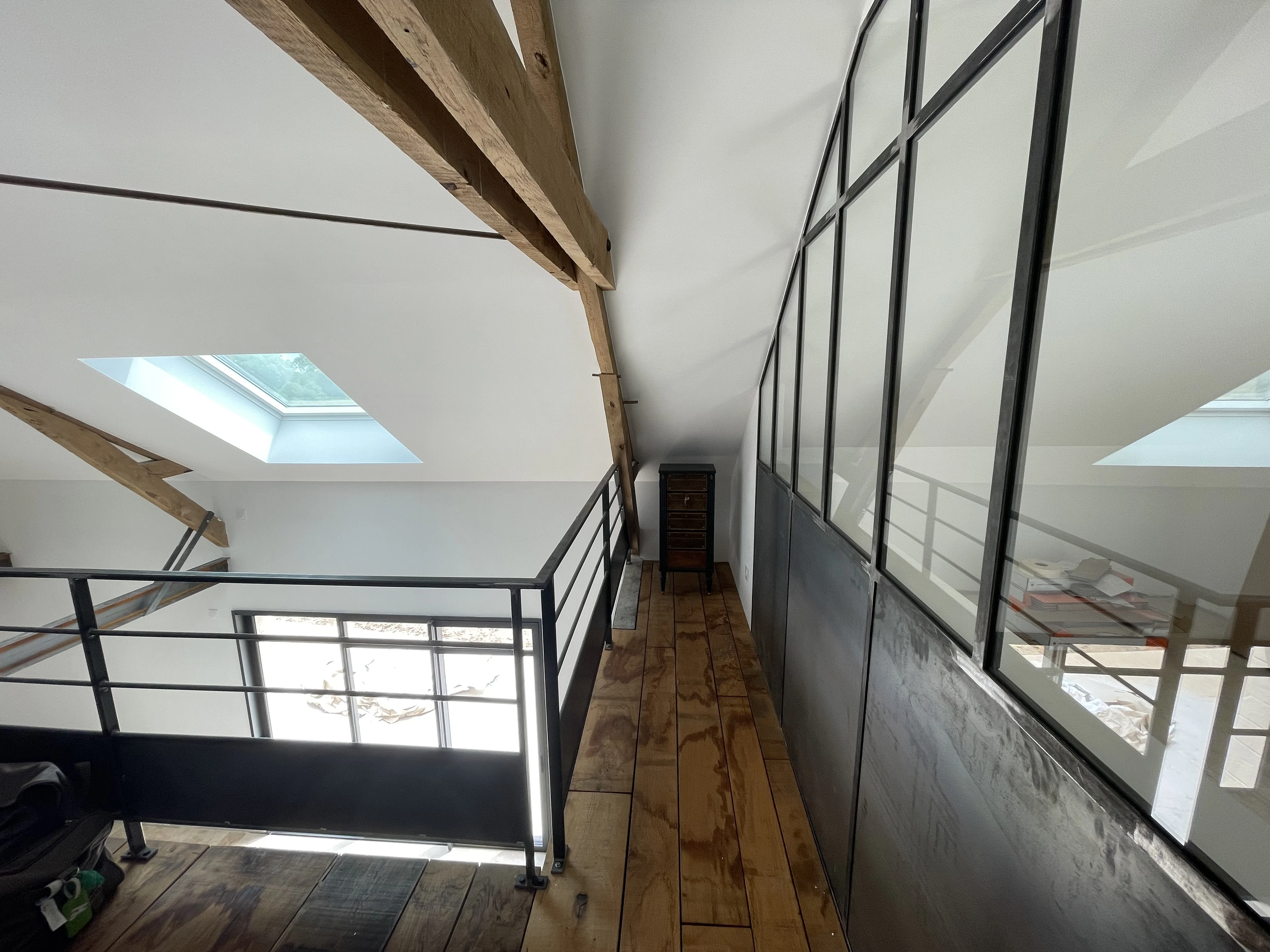 Chêne massif — parquet et menuiseries